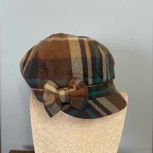 D & Y plaid women's hat one size brown green